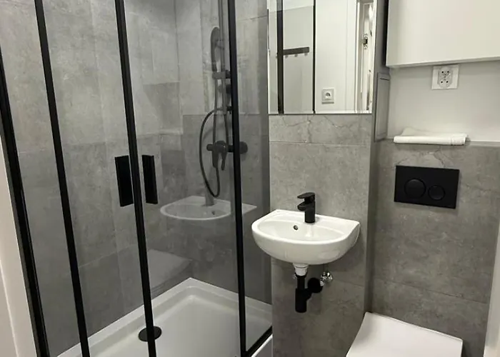 Sloneczne I Przytulne Mieszkanie Na Muranowie Apartment